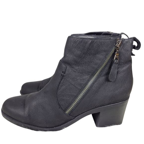 Crown Vintage Astalema Black Leather Ankle Boots Women Sze 11 Block Heel Booties - Picture 2 of 11